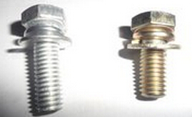 組合螺釘和普通螺釘?shù)牟煌?/></p><p>　　網(wǎng)友提問：組合螺釘是什么，和普通的螺釘有什么區(qū)別嗎?</p><p>　　日升答復(fù)：您好。組合螺釘和普通螺釘最大的區(qū)別就是，組合螺釘是和其他組件一起組合使用的，比如彈性墊圈、平墊、花齒等，另外螺釘一般都是滾牙前裝上去的，而在滾牙后墊圈是取不出來的。組合螺釘?shù)牟馁|(zhì)通常為鐵和不銹鋼，最大的優(yōu)點(diǎn)就是配上相應(yīng)的墊圈，能夠使得生產(chǎn)線操作方便快捷，提高工作效率，因此廣泛應(yīng)用于電氣、機(jī)械、家具、船舶等領(lǐng)域。</p>
            </div>
			<div   id=