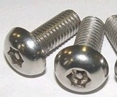 內(nèi)六角梅花螺釘與內(nèi)六角螺釘?shù)膮^(qū)別